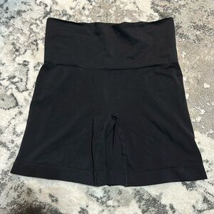 Skims Soft Smoothing Seamless Short